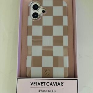 New NIB. Velvet Caviar iPhone 16 plus